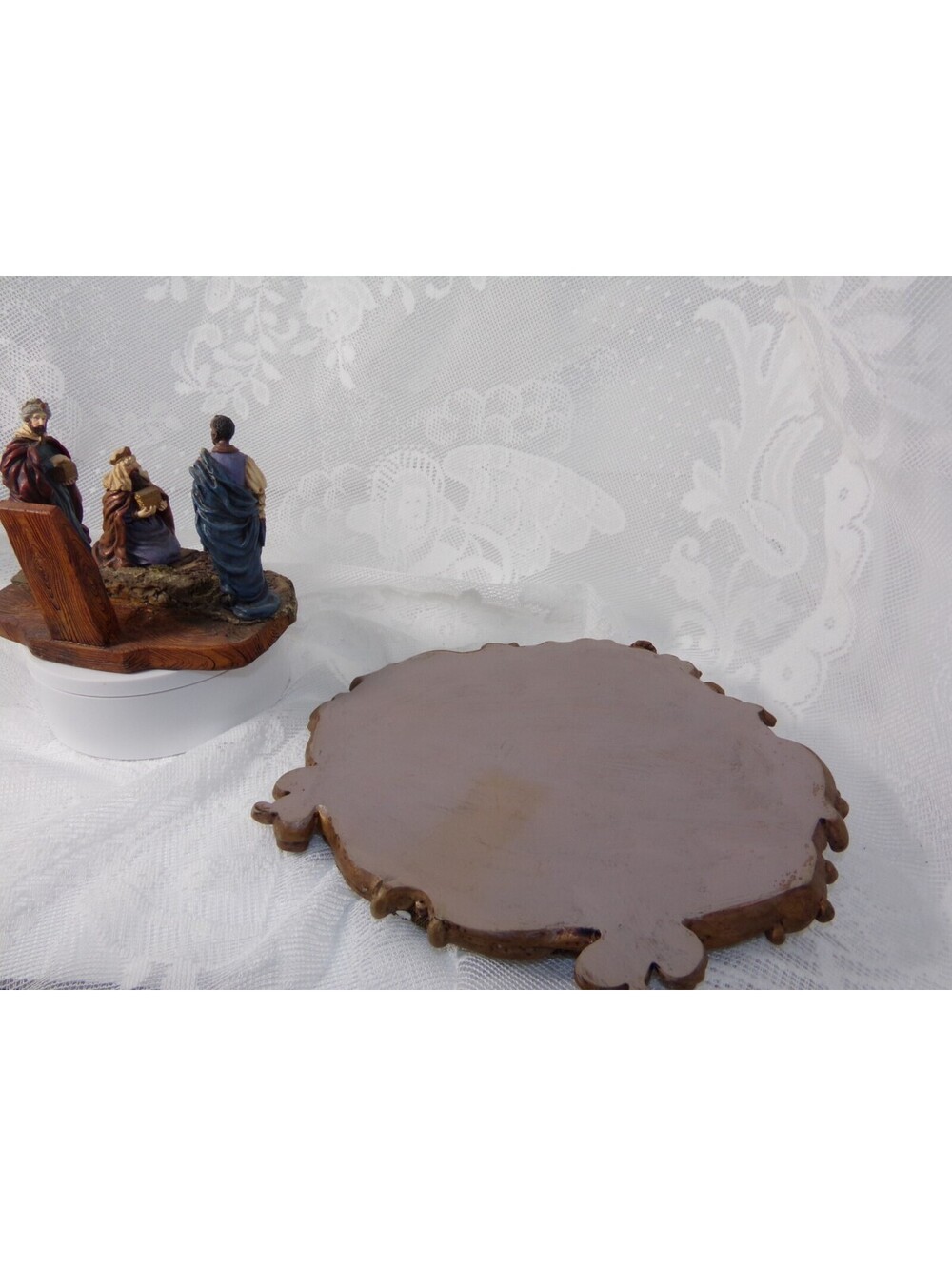 Christmas Ceramic Nativity Mary Joseph Jesus and the three king's Piece. - Picture 4 of 16